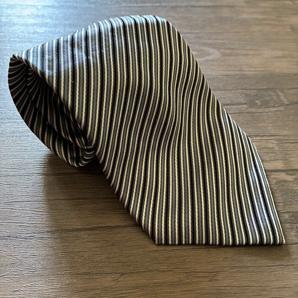 Claiborne black cream striped tie 4 inch width 100% imported silk handmade